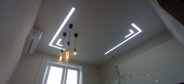 Пример тканевого потолка для детской 18 м²