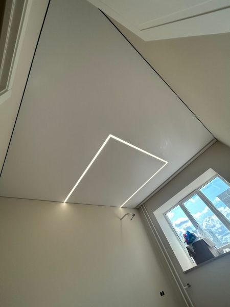 Матовый натяжной потолок