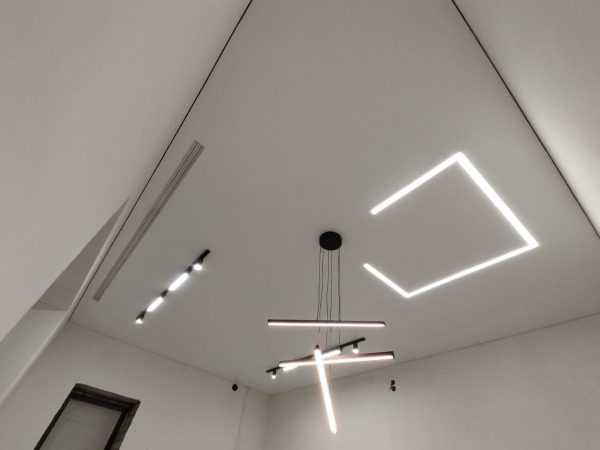 SLOTT в гостиной